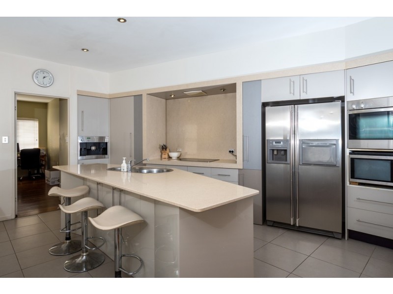 1/49 Palm Avenue, Surfers Paradise QLD 4217