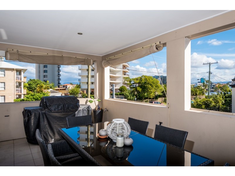 1/49 Palm Avenue, Surfers Paradise QLD 4217