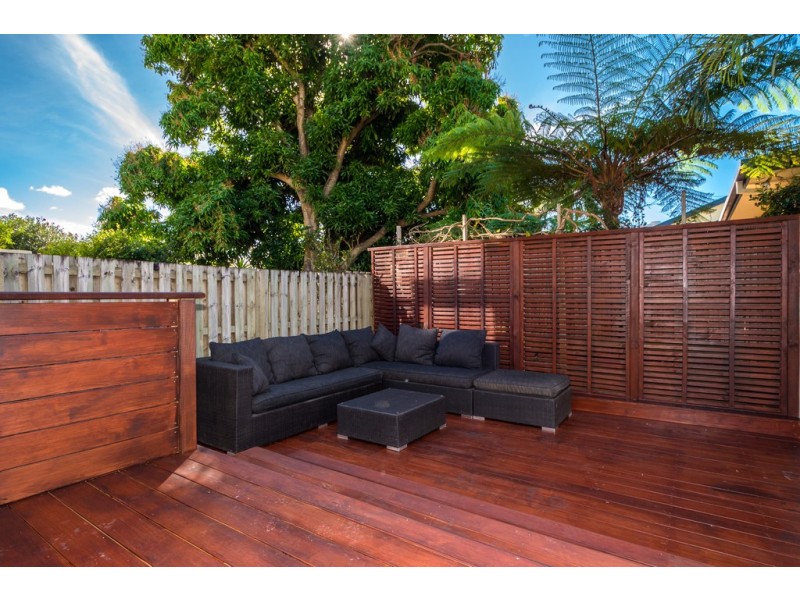 1/49 Palm Avenue, Surfers Paradise QLD 4217