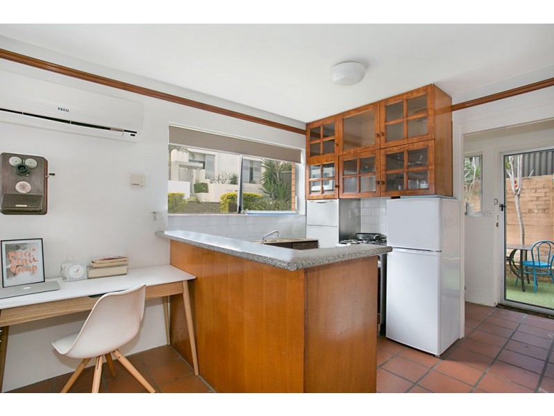 1/196 Hedges Avenue, Mermaid Beach QLD 4218