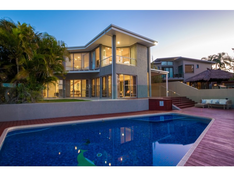 39 Blair Athol Crescent, Sorrento QLD 4217