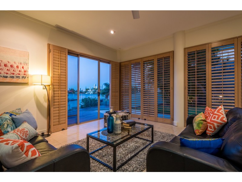 39 Blair Athol Crescent, Sorrento QLD 4217