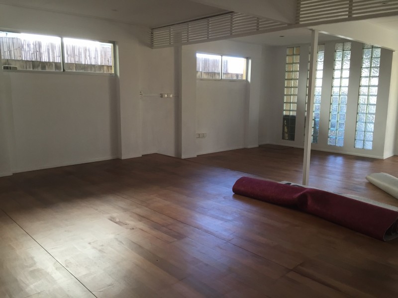 7 Monte Vista, Broadbeach Waters QLD 4218