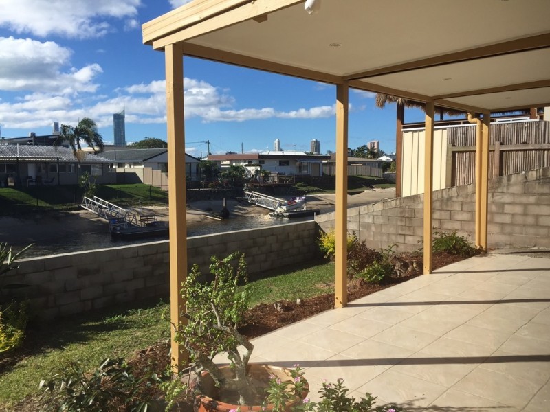 7 Monte Vista, Broadbeach Waters QLD 4218