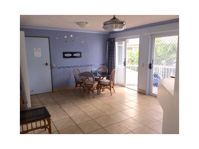 18/11 Frederick St, Surfers Paradise QLD 4217