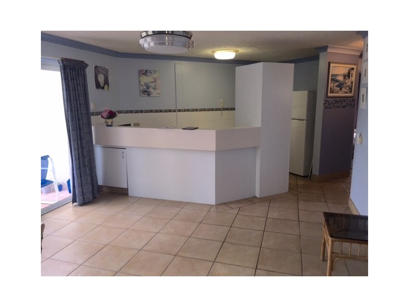 18/11 Frederick St, Surfers Paradise QLD 4217