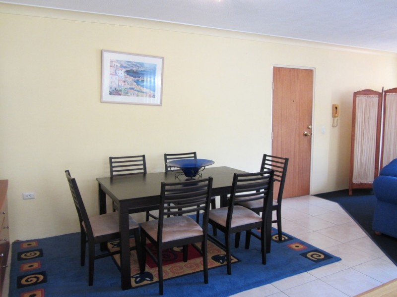 5/14 St Kilda Ave, Broadbeach QLD 4218