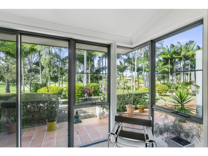 Villa 4 Bradford South Rhode Island 125 Santa Cruz Blvd, Clear Island Waters QLD 4226