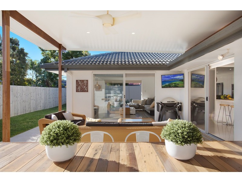 13 Kinglet Street, Burleigh Waters QLD 4220