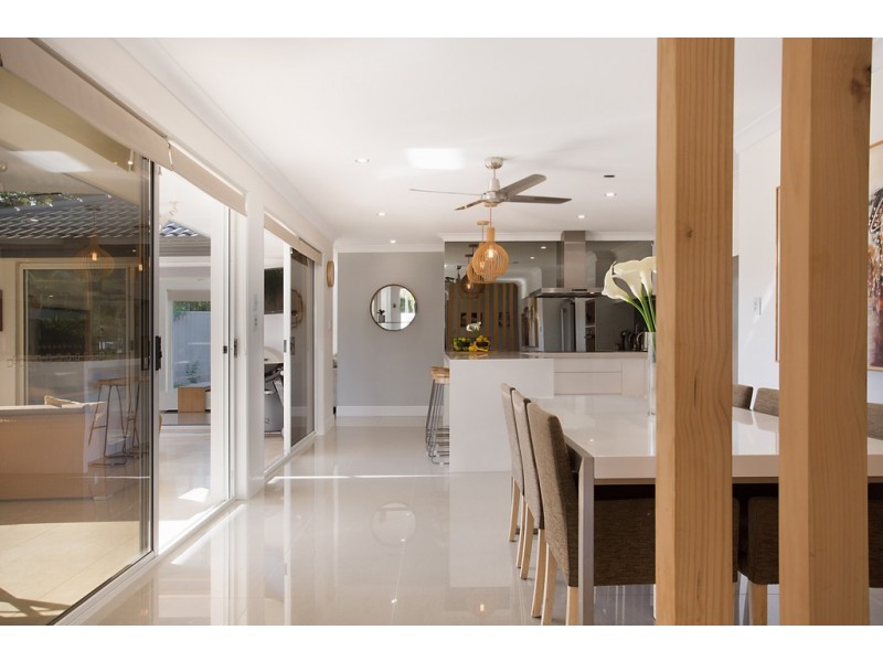 13 Kinglet Street, Burleigh Waters QLD 4220