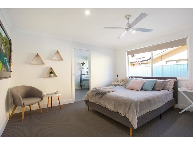 13 Kinglet Street, Burleigh Waters QLD 4220