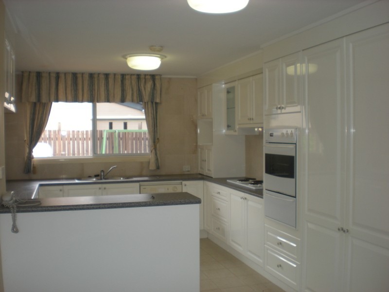 64 Chilton Street, Sunnybank Hills QLD 4109