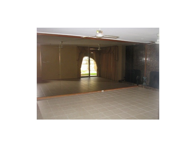 64 Chilton Street, Sunnybank Hills QLD 4109