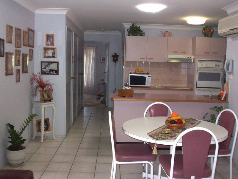 14 Nardie Street, Eight Mile Plains QLD 4113