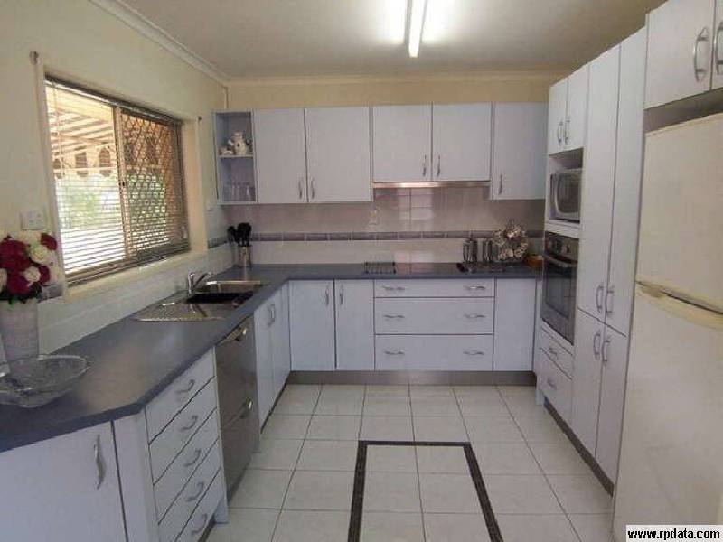 28 Veivers Street, Macgregor QLD 4109