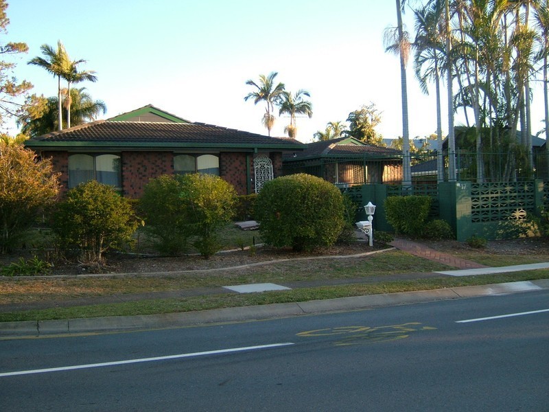 12 Malbon Street, Eight Mile Plains QLD 4113