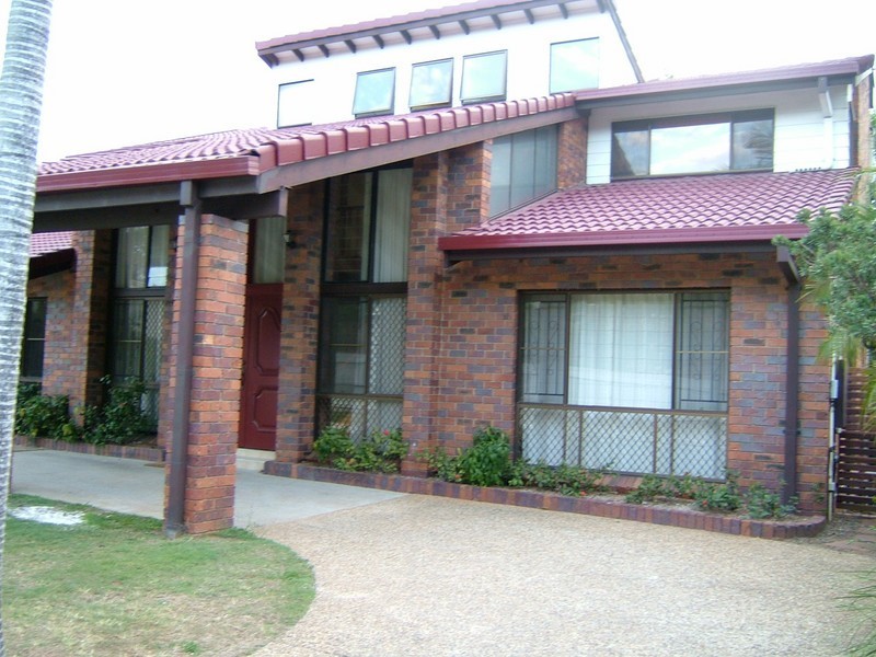 23 Estoril St, Robertson QLD 4109
