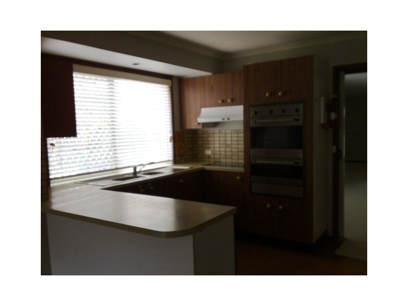 700 Musgrave Road, Robertson QLD 4109