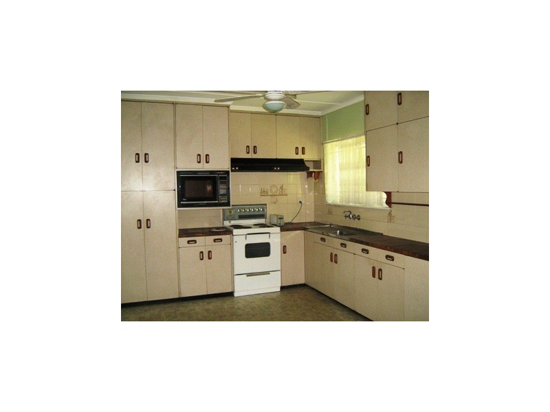 1021 Boundary Road, Coopers Plains QLD 4108