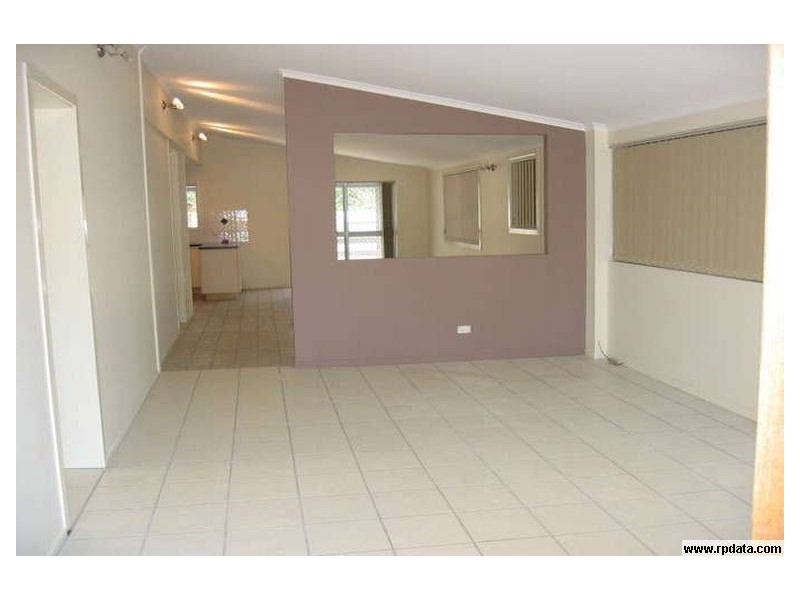 32 Manchester Street, Eight Mile Plains QLD 4113