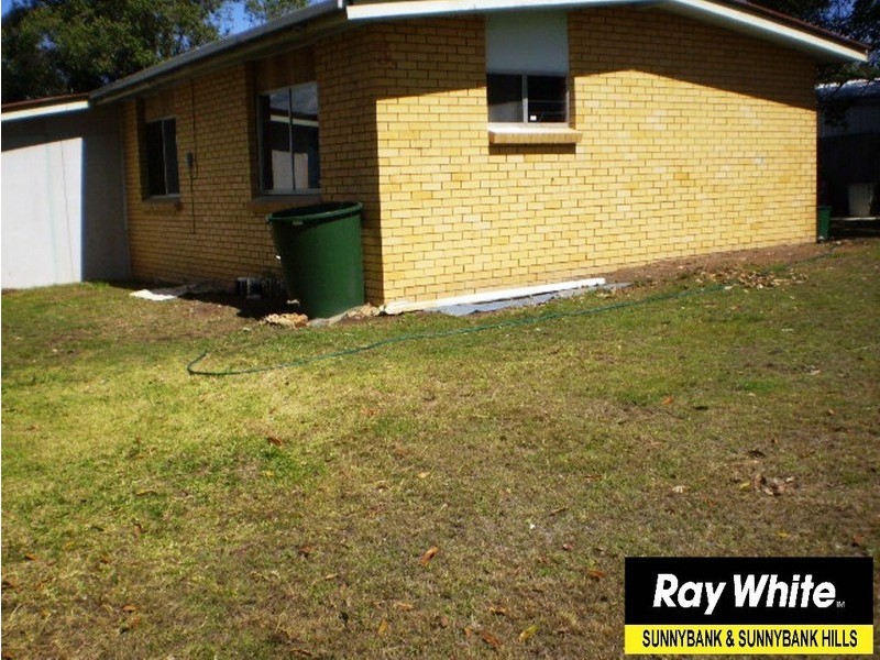 110 Railway Parade, Woodridge QLD 4114