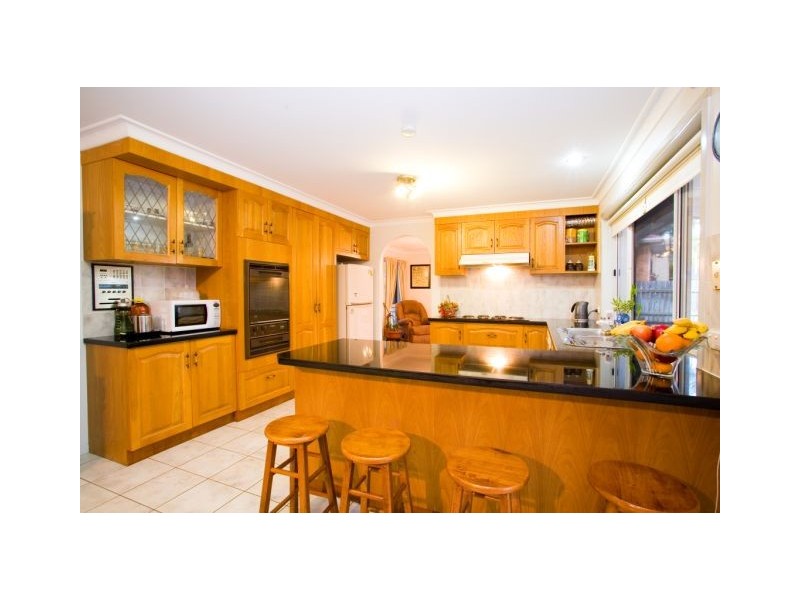 19 McKinley Court, Stretton QLD 4116