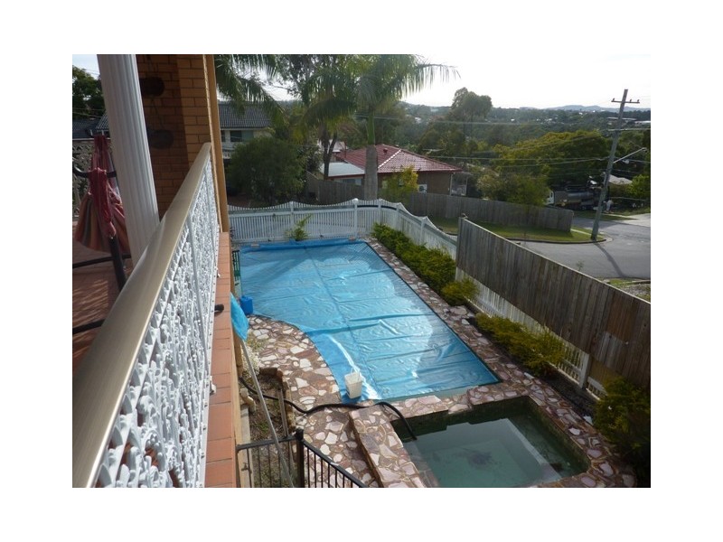 4 Viewpoint Street, Sunnybank Hills QLD 4109