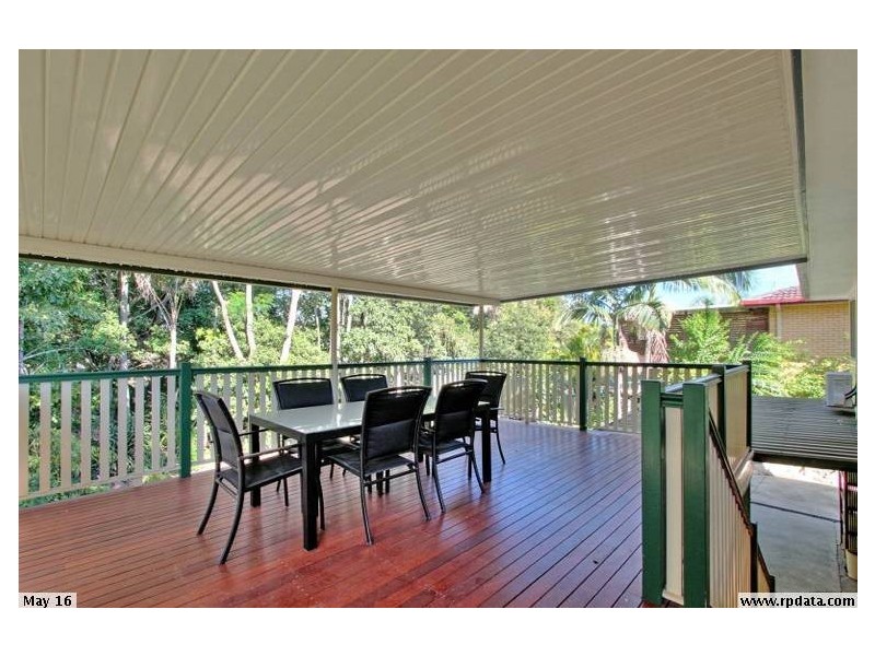 57 Morialta Street, Mansfield QLD 4122