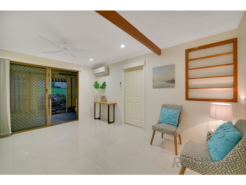 11 Gwandalan Street, Eight Mile Plains QLD 4113