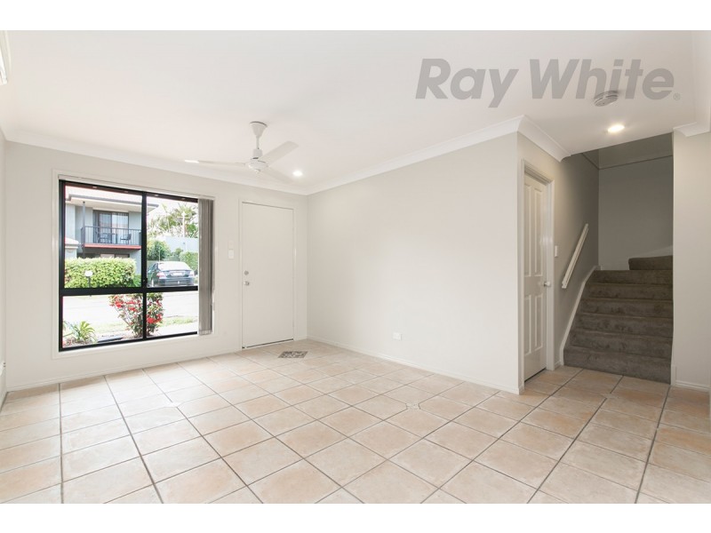 10/8 Buckingham Place, Eight Mile Plains QLD 4113