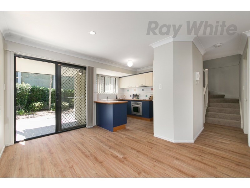 30/26 Buckingham Place, Eight Mile Plains QLD 4113