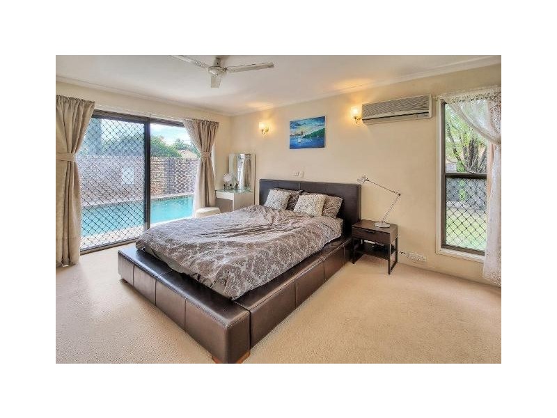 75 Chilton Street, Sunnybank Hills QLD 4109