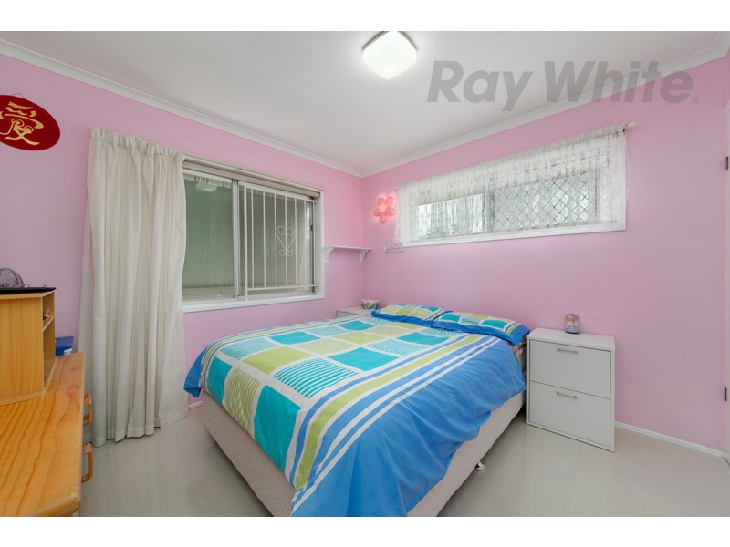 6 Devonlea Street, Eight Mile Plains QLD 4113