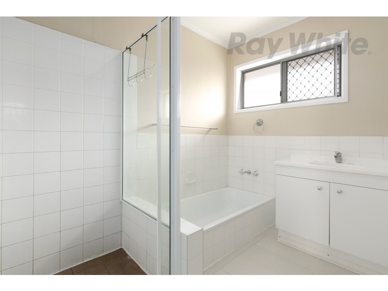 6 Devonlea Street, Eight Mile Plains QLD 4113