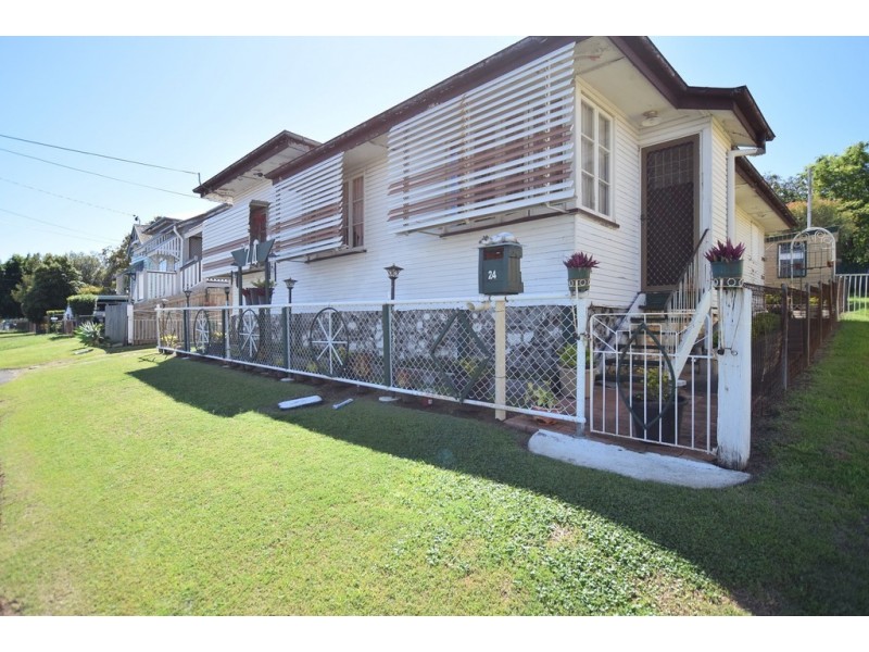 24 and 26 Thorn Street, Ipswich QLD 4305