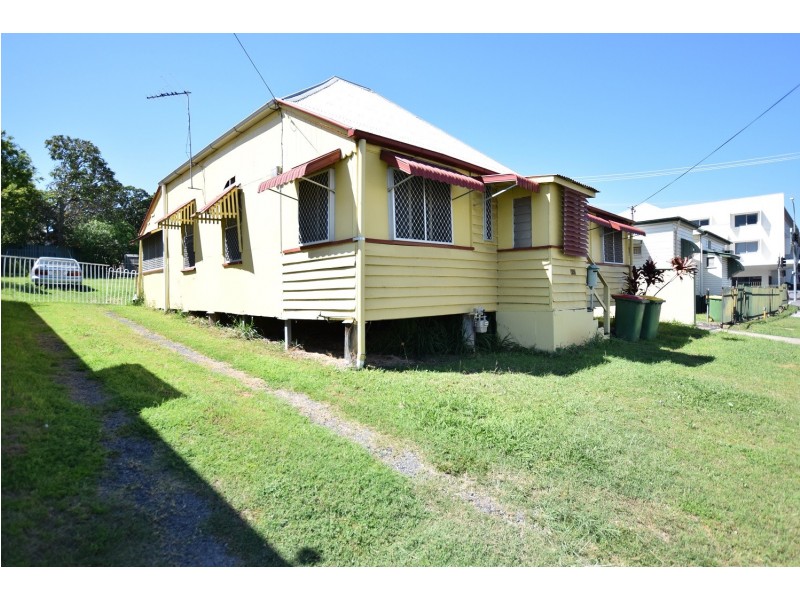 24 and 26 Thorn Street, Ipswich QLD 4305