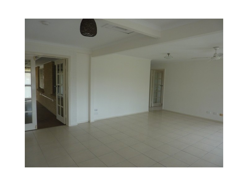 9 Bart Street, Rochedale South QLD 4123