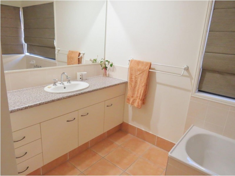 3 Wellington Place, Runcorn QLD 4113