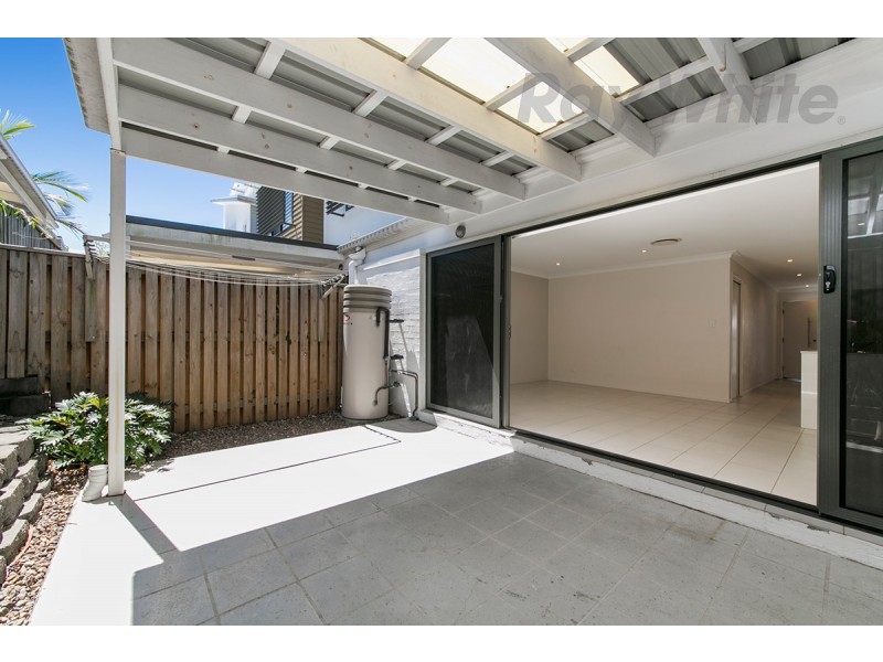 64/37 Slobodian Avenue, Eight Mile Plains QLD 4113