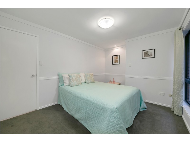 22 Petrina Street, Eight Mile Plains QLD 4113