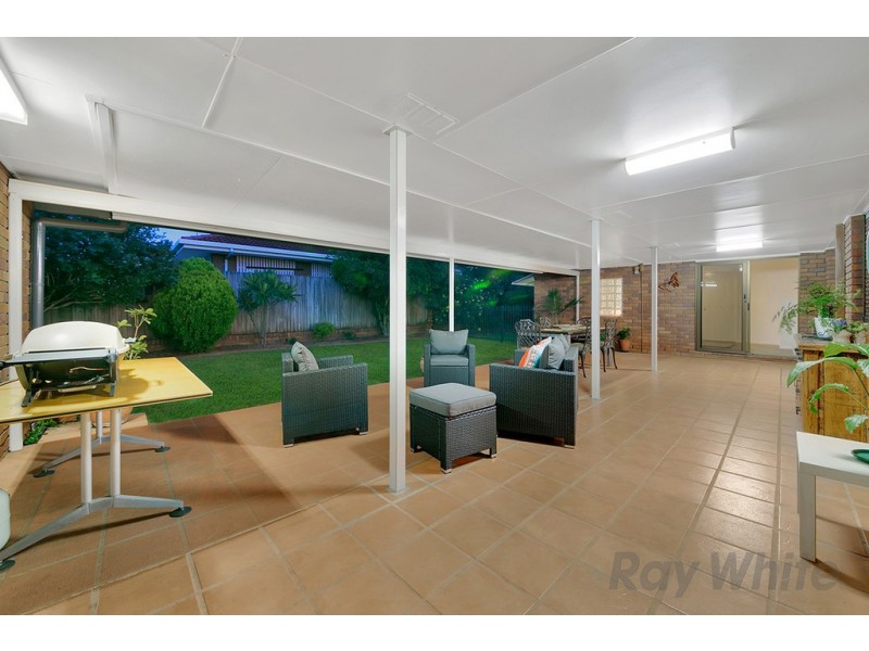 22 Petrina Street, Eight Mile Plains QLD 4113