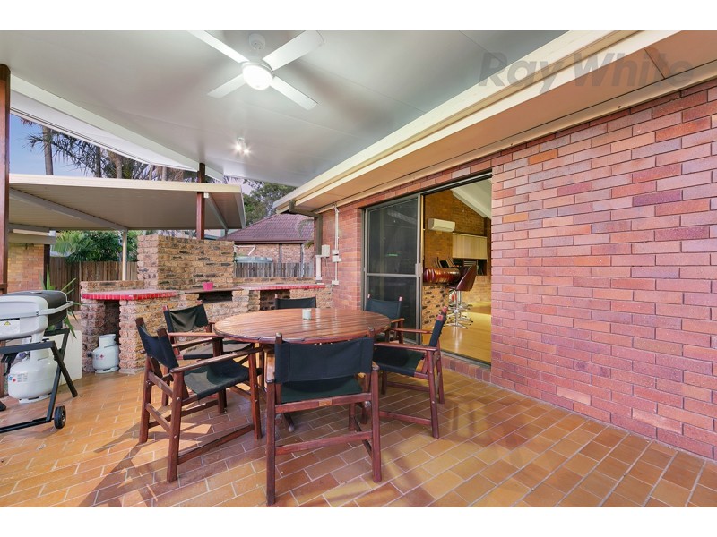 4 Manara Place, Eight Mile Plains QLD 4113