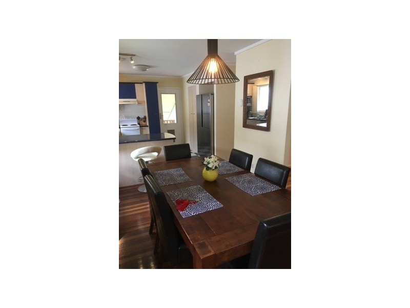 11 Trudgian St, Sunnybank QLD 4109