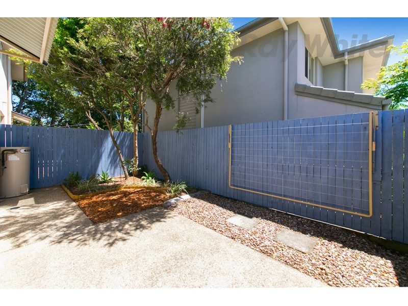 11/11 Pyranees Street, Calamvale QLD 4116
