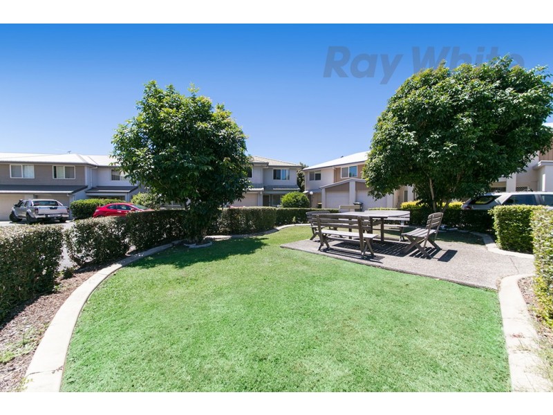 11/11 Pyranees Street, Calamvale QLD 4116