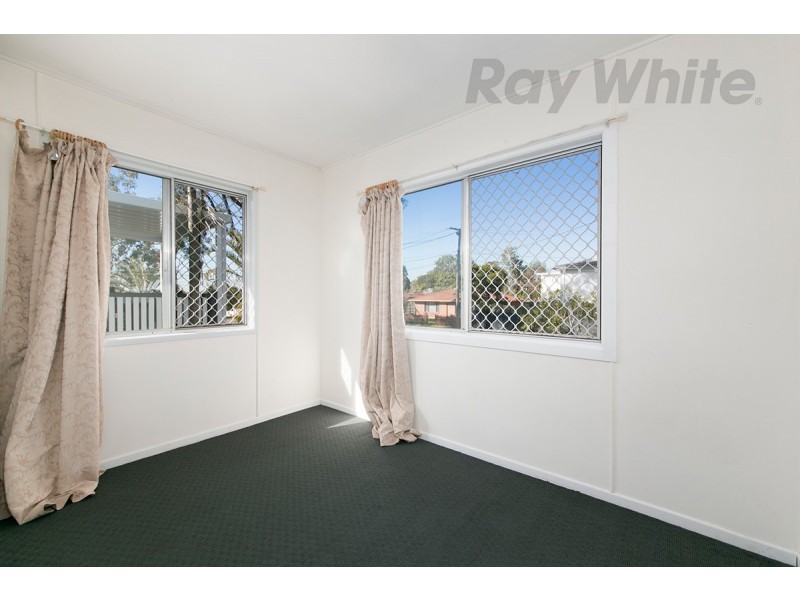 27 Selsey Street, Runcorn QLD 4113