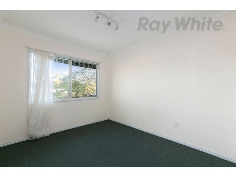 27 Selsey Street, Runcorn QLD 4113