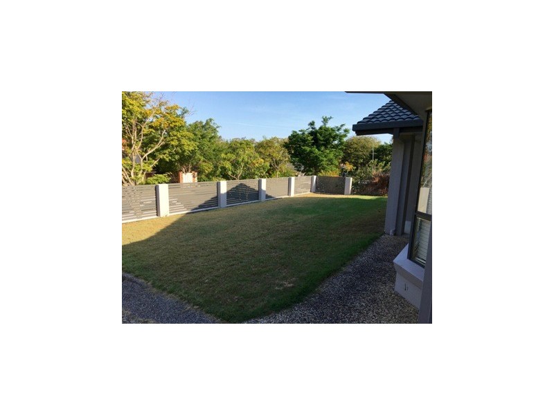 16 Nardie Street, Eight Mile Plains QLD 4113