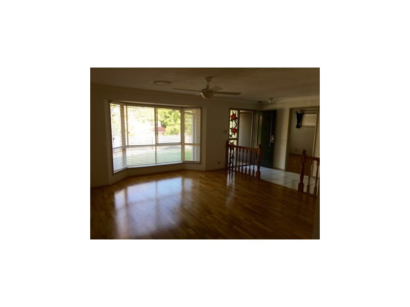 16 Nardie Street, Eight Mile Plains QLD 4113