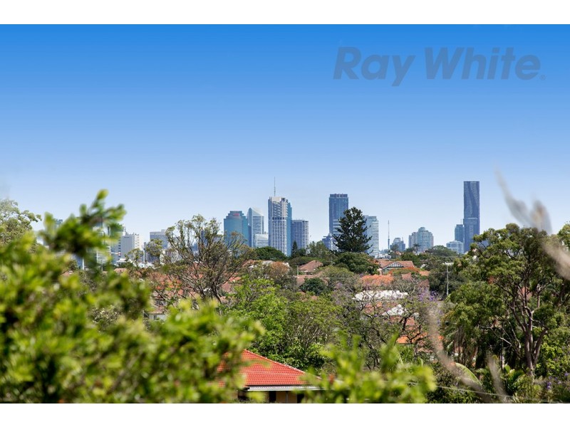 8 Odessa Street, Holland Park West QLD 4121